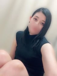 오른쪽 귀가 기분 좋다 🩷