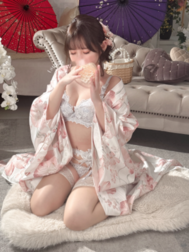 들려줘 👂🏻💕