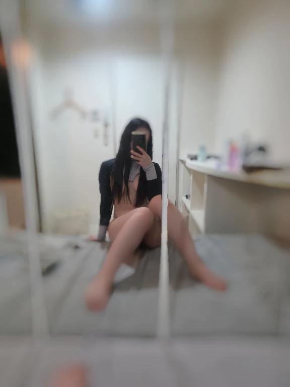 🤍 휴일입니다.
