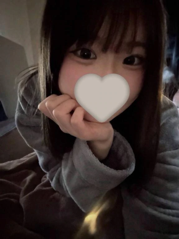 어리 석다.