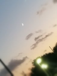 초승달...