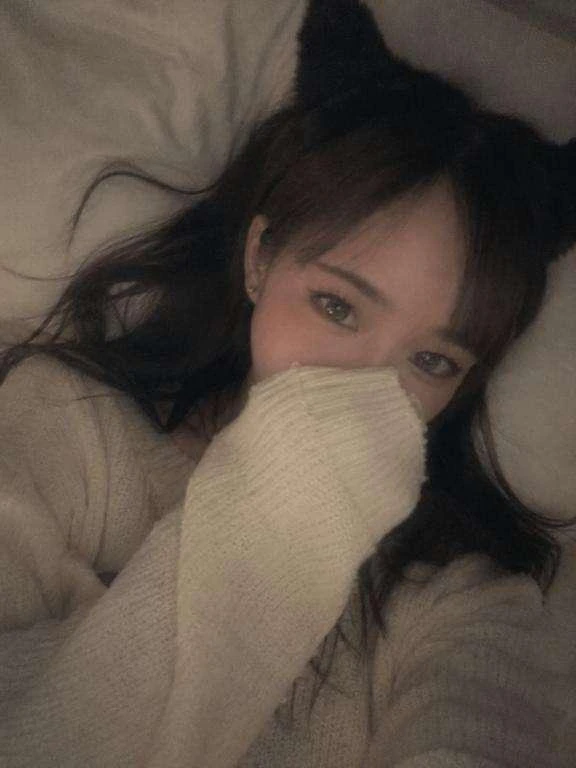 출근합니다(՞⸝⸝ᵒ̴̶̷᷄꒳ᵒ̴̶̷᷅⸝⸝՞)💕