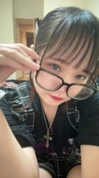 격렬한 에로틱 한 진단을 시작할 것입니다. ️