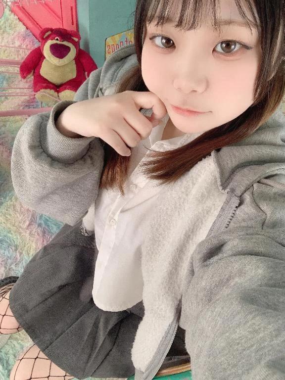 있습니다!