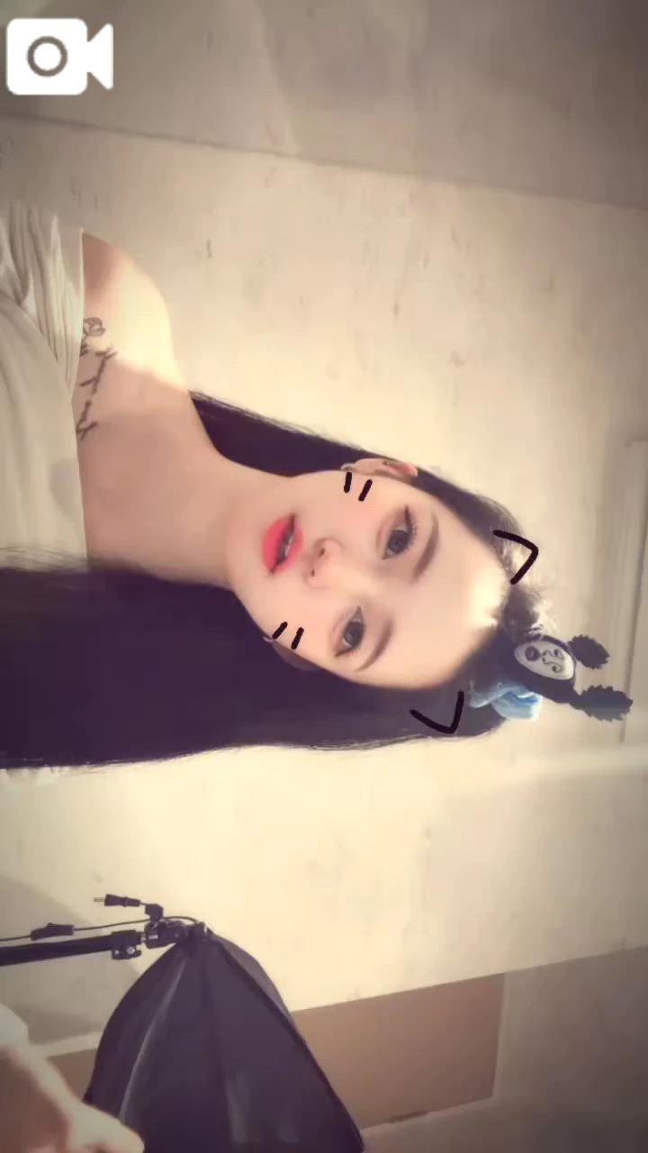 いるよ~🩵