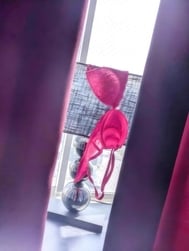 ✨ 눈치채고 있을까요? ?