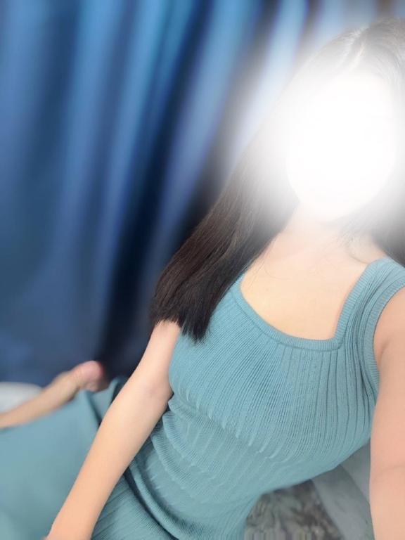 아직 기다리고 있습니다.