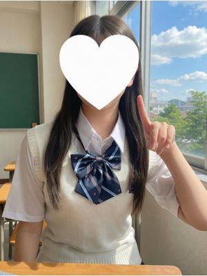 레나特待生　18歳