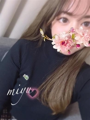 부드럽게 지켜 줄 것 같은 .. - 西菜 미유